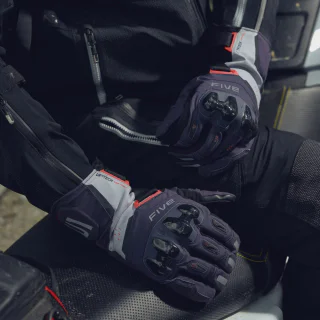 GUANTES FIVE TFX2 EVO WP+ AZUL / GRIS / ROJO 9